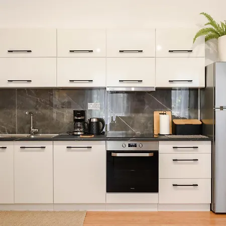 Mandraki Center Apartment Rhodes City